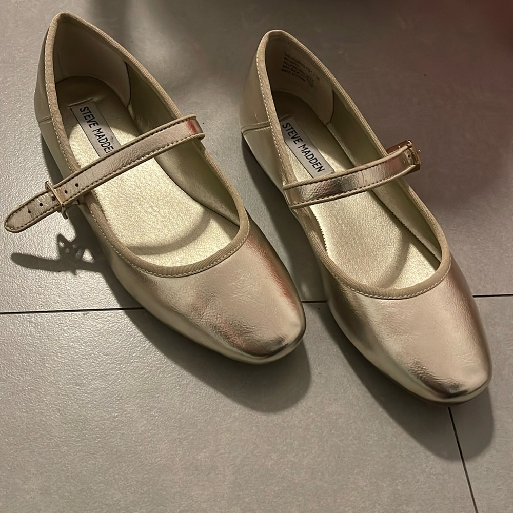 STEVE MADDEN MARYJANE BALLERINA